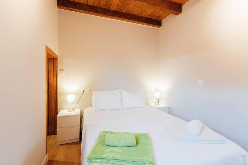 Chalet En La Cuidad- Con Jardin Y Barbacoa Gijon Luaran gambar